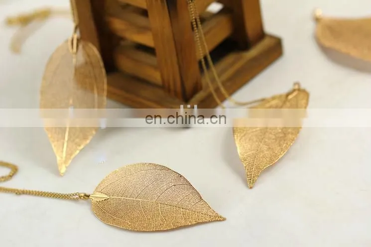 2013 New Accessorize Leaf vein necklace