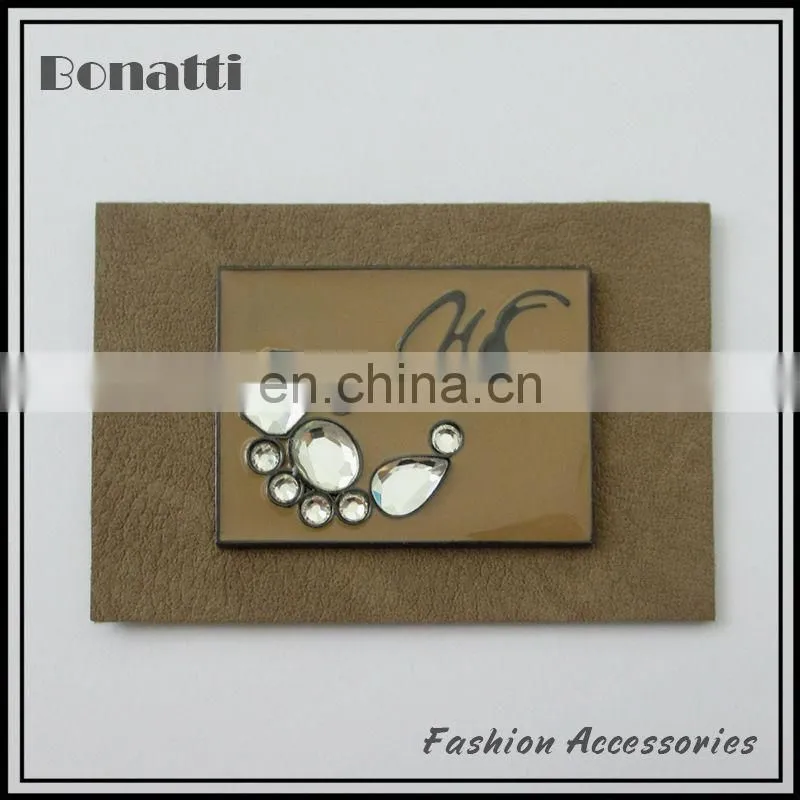 2013 hot sale pu leather labels for garment and bags