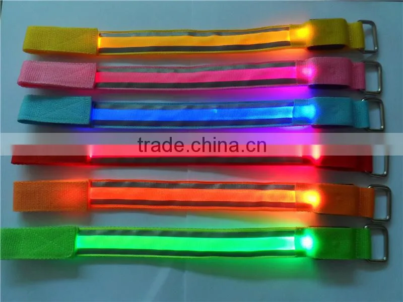 Large Events and Activity Splashproof Reflective LED Wristband