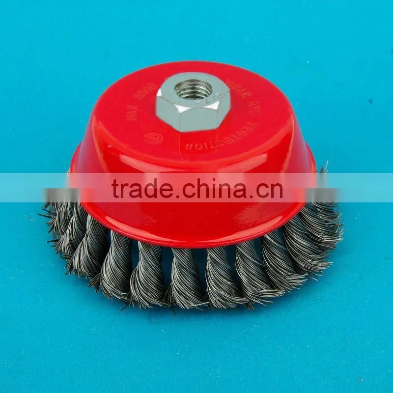Twist Knot Wire Wheel