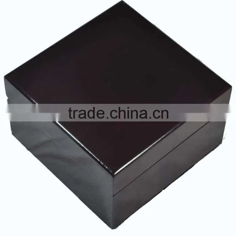 High quality piano lacquered wood watch Boxes & Cases storage box cheap gift case