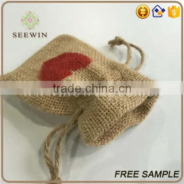 heart-shaped jute bag for packing