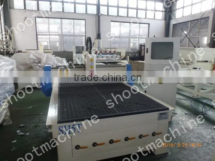 CNC Woodworking Router Machine SH5T with X Y working area 1300x2500mm