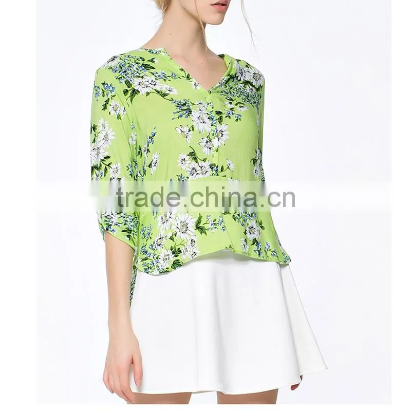 China fashion factory manufacturer summer prints images of ladies casual tops
