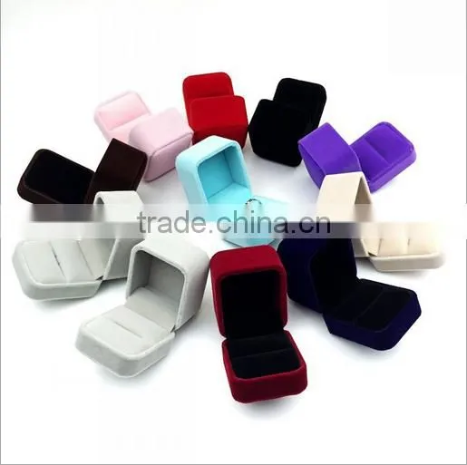 Custom velvet jewelry packaging box velvet jewelry box with butterfly knot luxury velvet box gifts