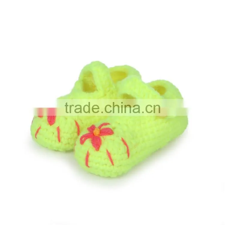 Beautiful Flower Baby Crochet Knitting Hand Made Boot Shoes