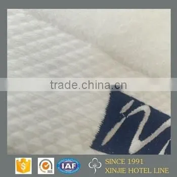 Various dobby design cotton white towels with single loop