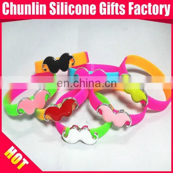 2013 Most Lovely New Style Silicone Bracelets with Charms