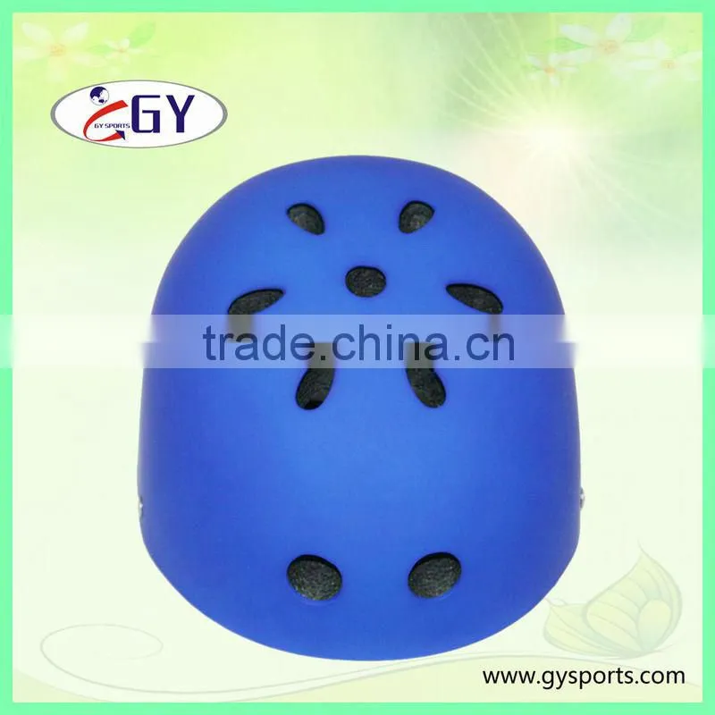 WHOLESALE casco low price high quality roller skate helmet