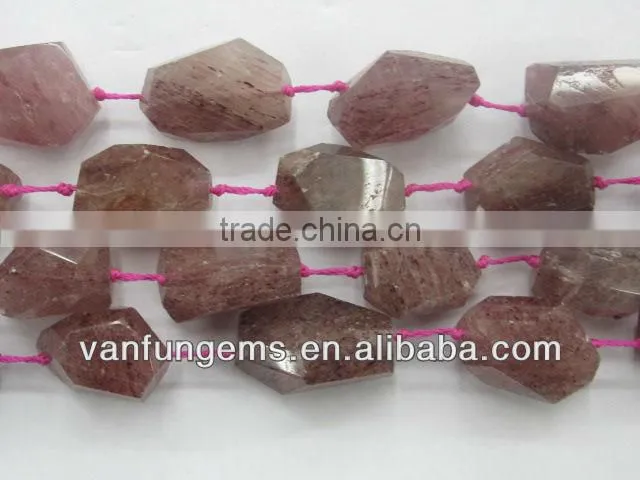 Strawberry quartz faceted tumble stone