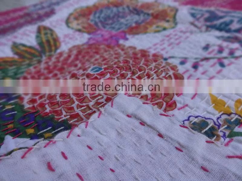 Tropical Kantha Quilt, Handmade Fruit Print Kantha Bedding, Decorative Kantha Work, Indian Cotton Bedspread / Bed Sheet