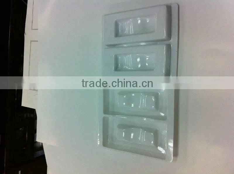 clear hinged lid plastic box
