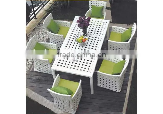 high quality outdoor restaurant tables and chairs