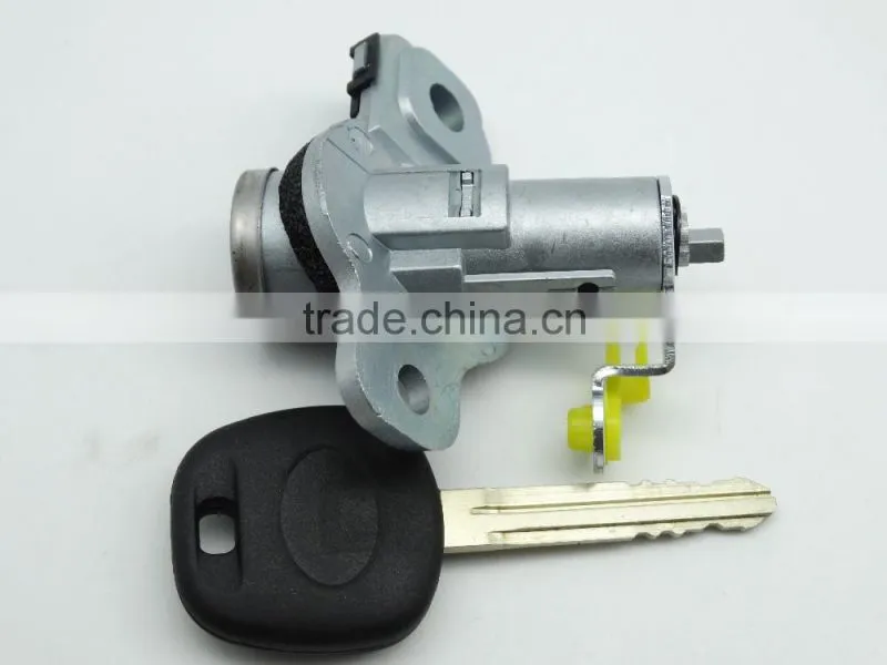 High quality Toyota Corolla trunk lock 50% free shipping