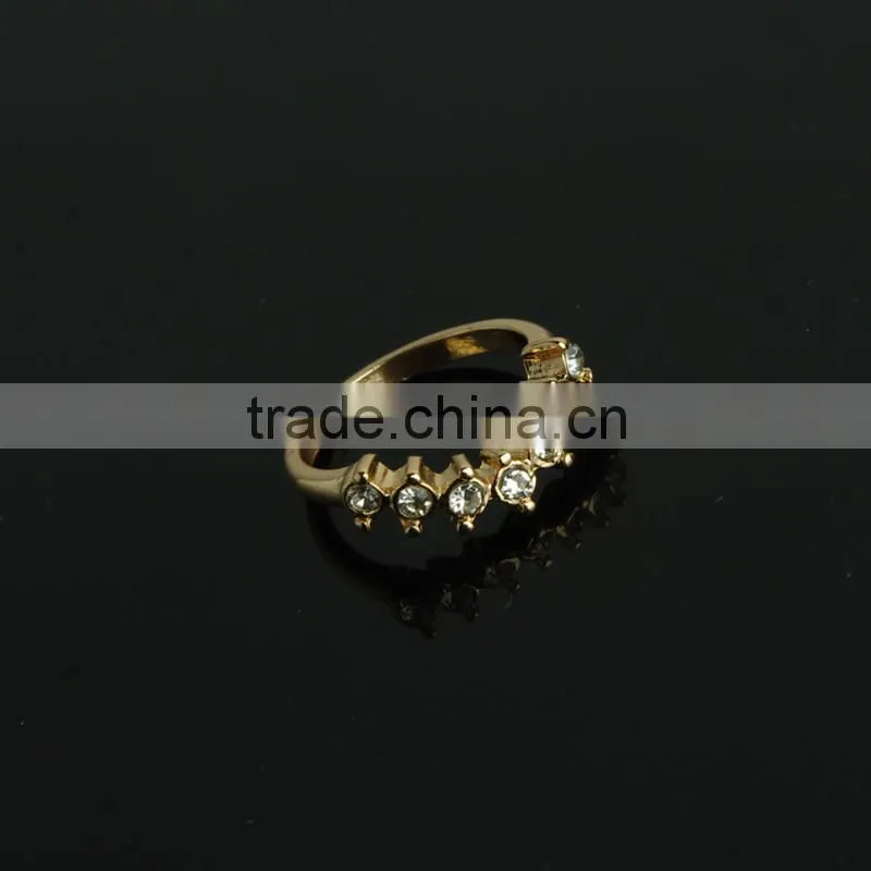 Dimand Thin Four Finger Ring Custom