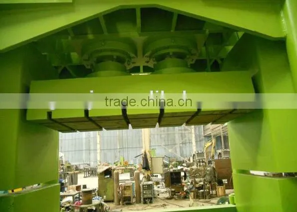 Large vertical hydraulic packing machine ZX1-300