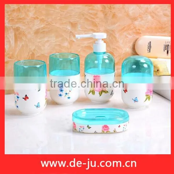Transparent Cover PP Cheap Bathroom Accessories