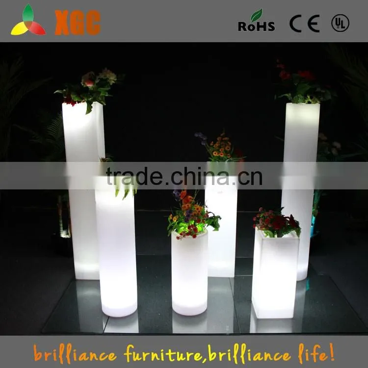Decoration vase pot with lighting, planter flower pot for outdoor public