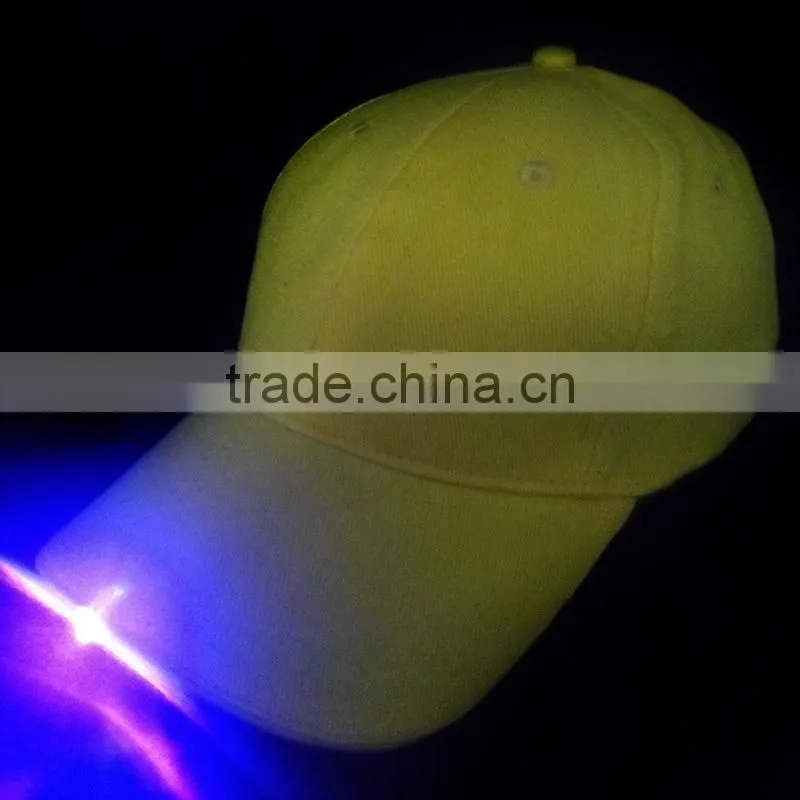 customized cheap blank 6 panel baseball caps with led light