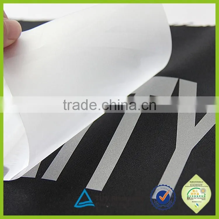 2015 custom garment cute silicone print on fabric labels