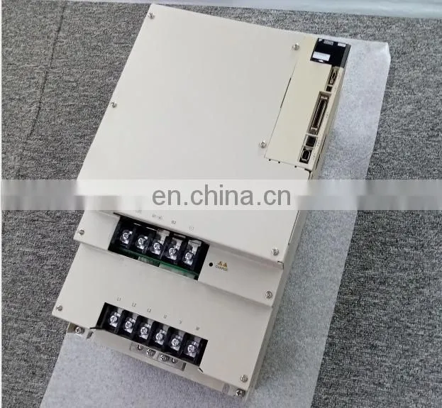 Yaskawa Servo Motors Drive Amplifier Board 11KW SGDV-950A01A For Sewing Machine