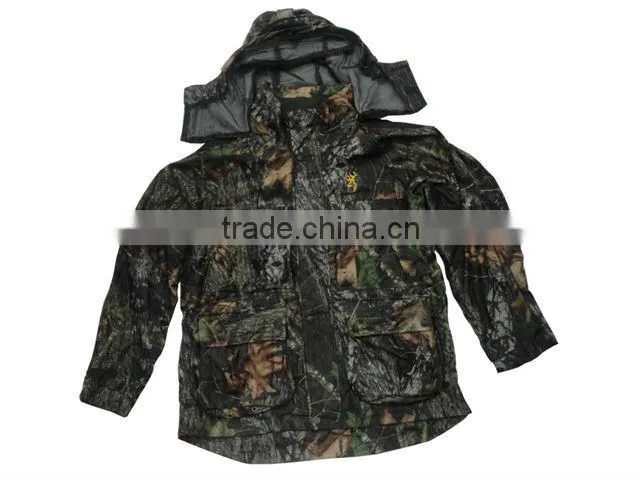 Camouflage hunting coat for archery hunting