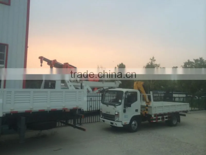 70ton truck mounted crane for sale with best price and some free parts