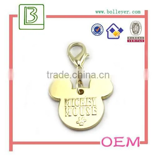 personalized metal keychain with round charm tag