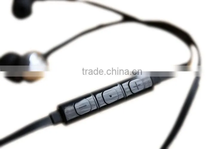Chinese manufacturer white original noise cancelling earphone headset for LG