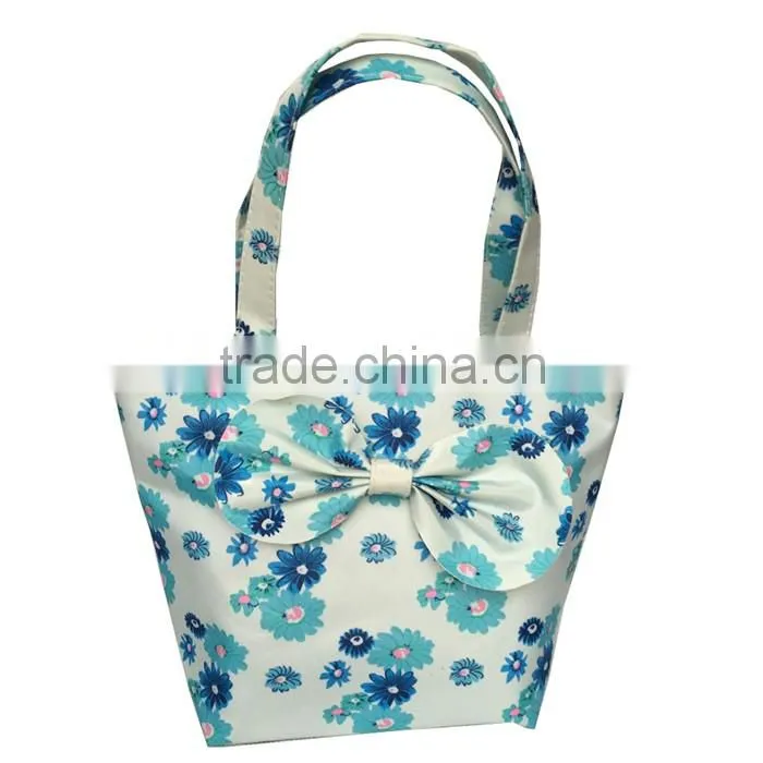 2016 fancy beautiful hot selling korean velvet women ladies cosmetic bag factory