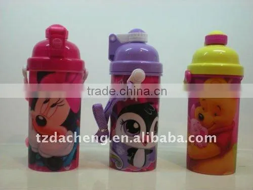kids drinking water bottle