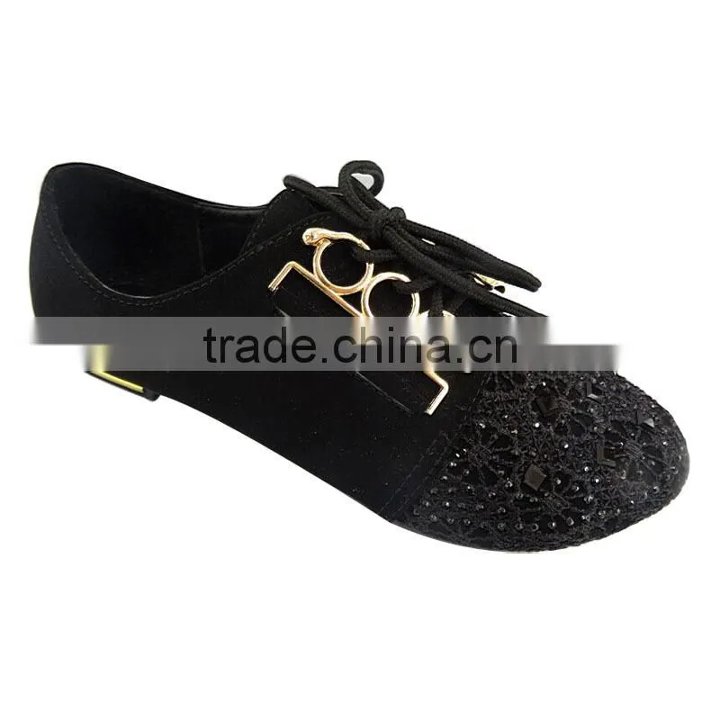 Global Selling Latest Fashion Flat Casual Shoes Ladies Sneakers with Trading