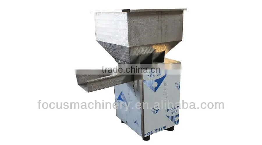 Packing line vibrating hopper feeder
