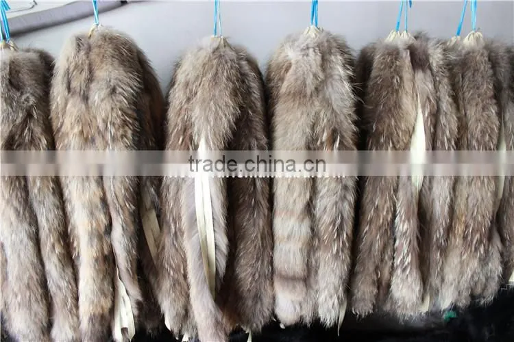 Factory Direct Natural Color Raccoon Fur Stripes For Jacket Collar