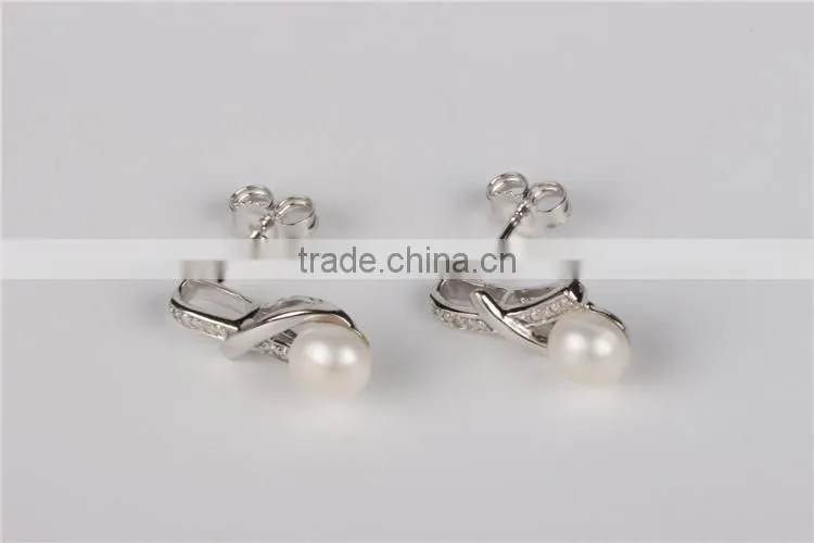 Lastest Design Earrings nature pearl earrings