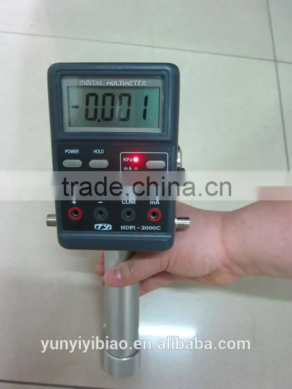 Micro pressure gauge calibration vacuum hand pump