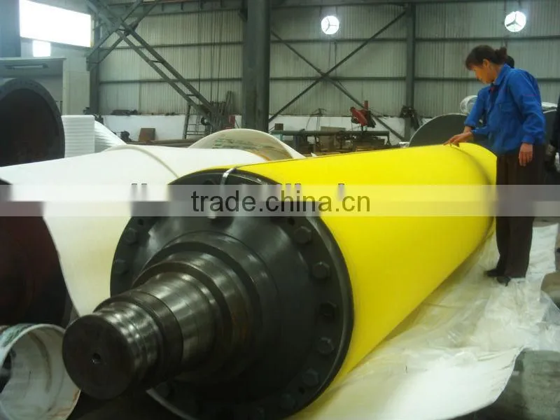 polyurethane roll for kraft paper machine