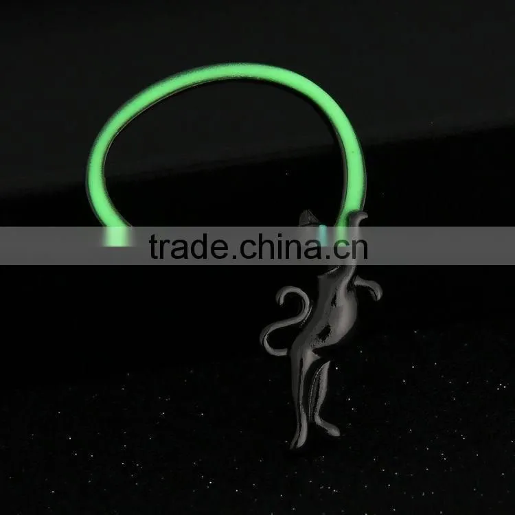 1pc order support cat glow in the dark girls small earrings