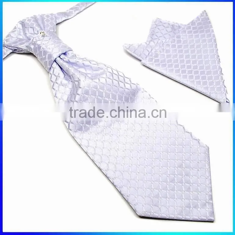 Hot Sale Nice Designs Gentlemen Ascot Ties and Hanky Sets