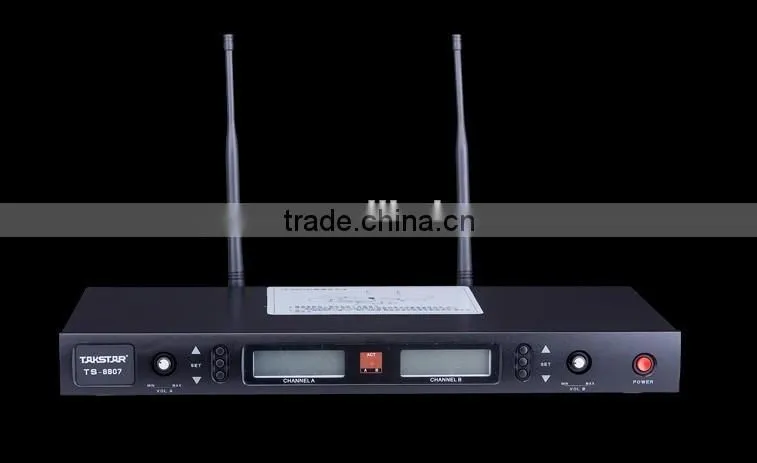 Professional KTV UHF Wireless Microphone,Dual channel UHF wireless microphone,Outdoor performance wireless microphone