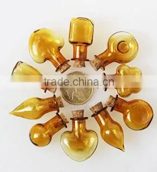 wholesale heart shape fancy glass perfume bottles Mini Glass Bottles with Corks