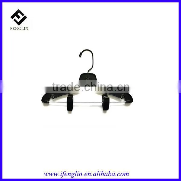 durable plastic slipper hanger