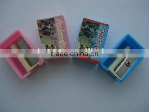 2015 cutom logo printed advertising pencil sharpener