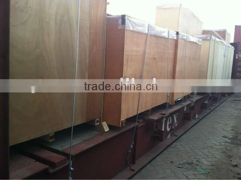 Nonwoven water jetting loom spunlace