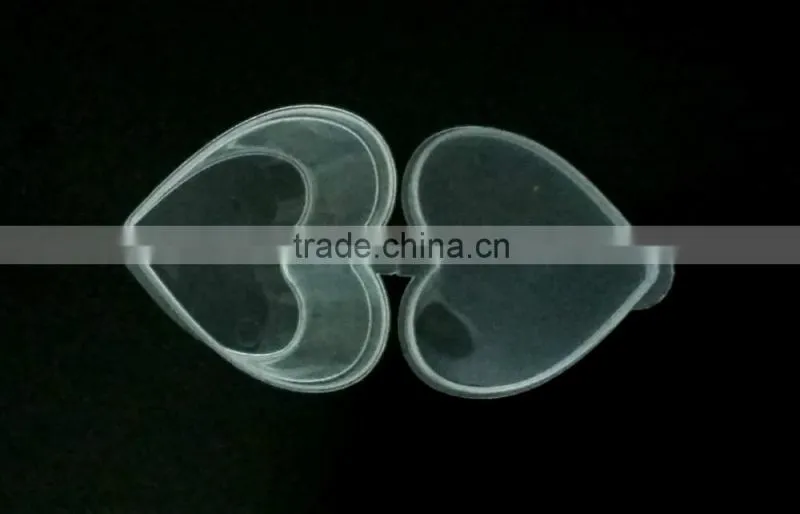 Plastic heart-shaped sauce container 1.5oz