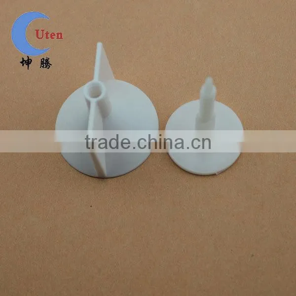 Convenient white plastic floor tile spacer