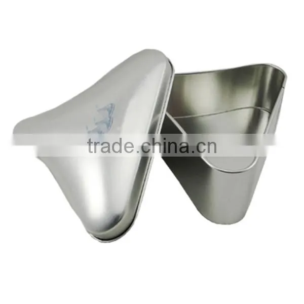triangle tea tin box