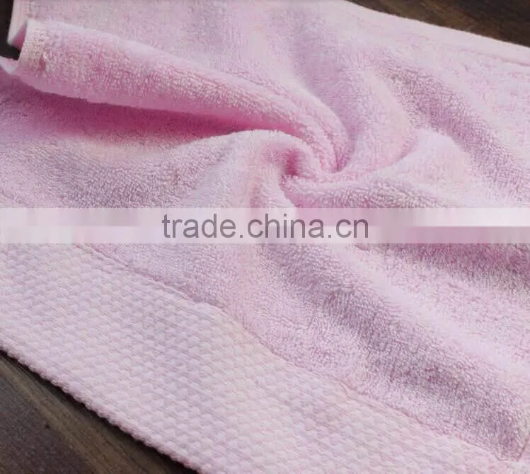 Wholesale 100% cotton hotel jacquard beach towel custom