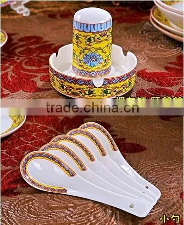 56 pcs luxious dinner set made in China