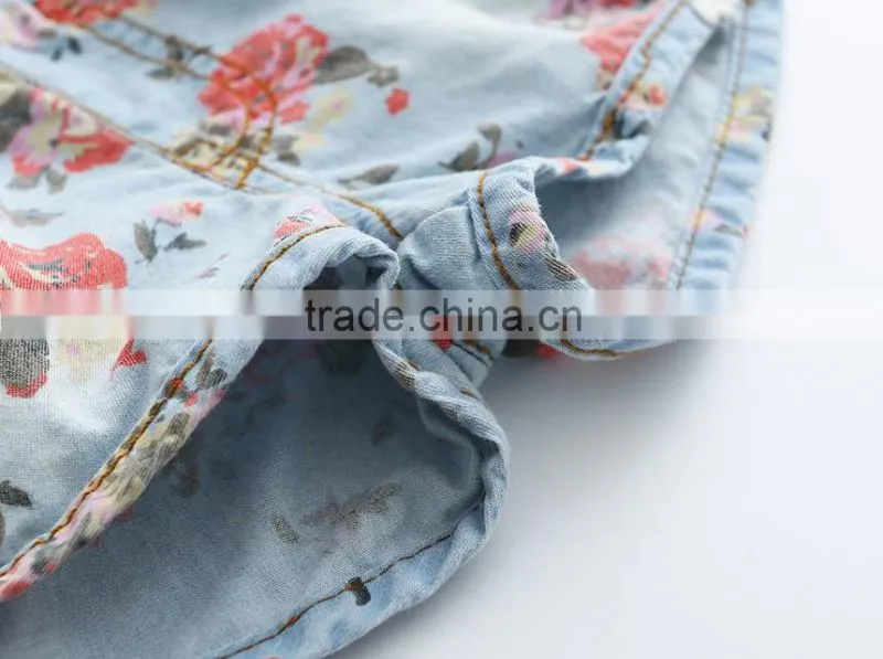 Wholesale Fashion Korean Denim Shorts 2016 New Summer Girl Short Jeans Lovely Little Girl Rose Printed Jeans